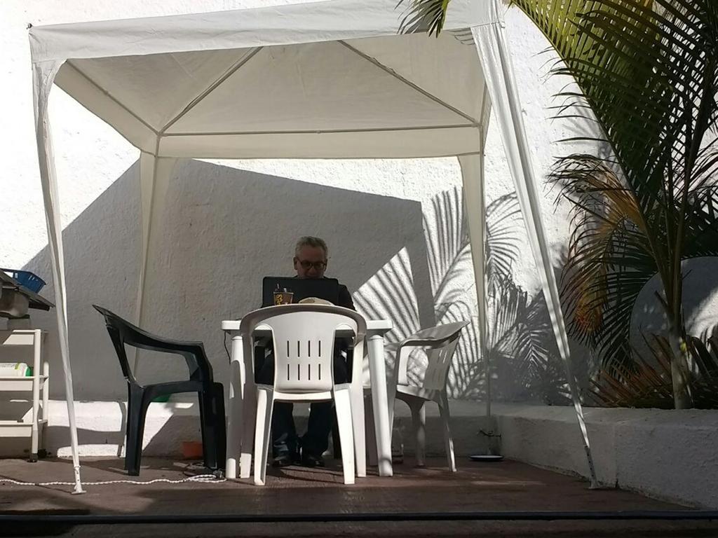 Hostal Casa Anita Guadalajara Exteriör bild