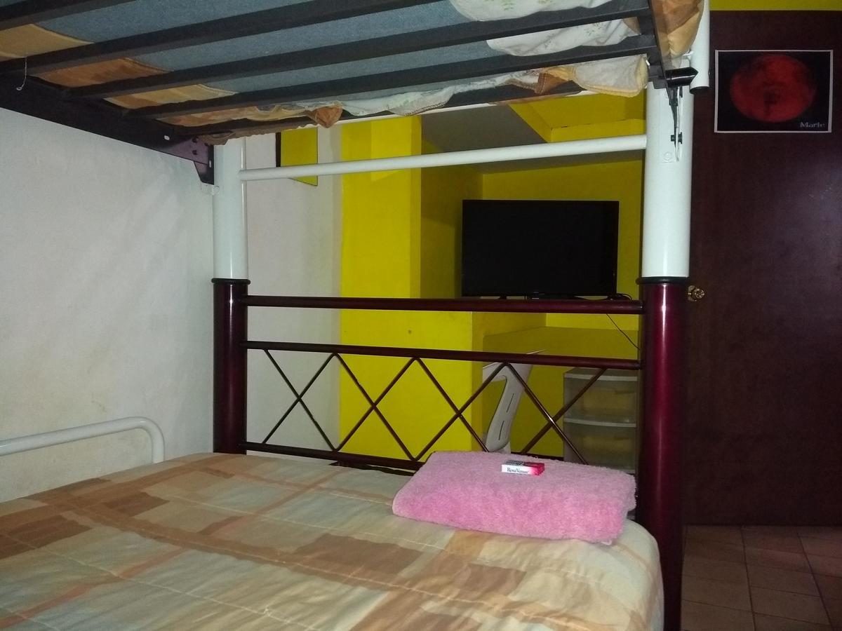 Hostal Casa Anita Guadalajara Exteriör bild