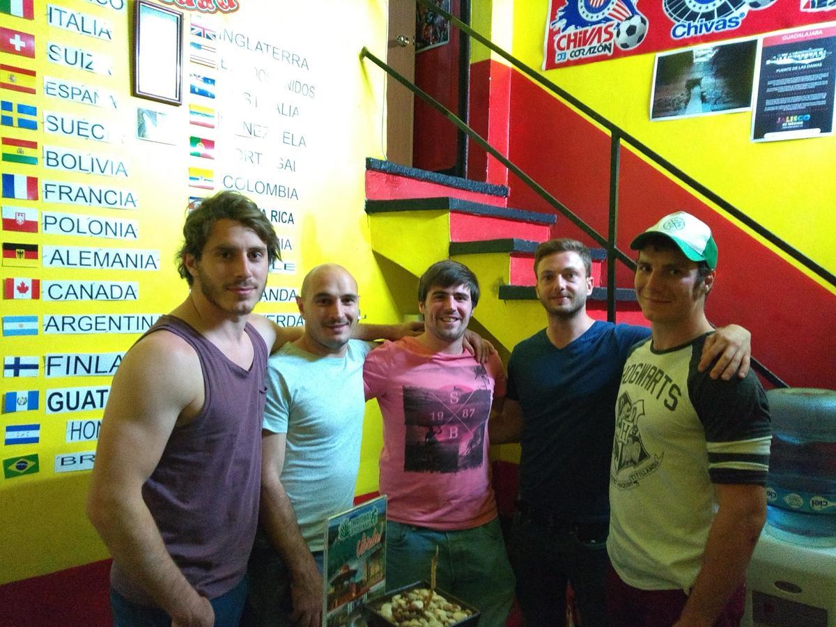 Hostal Casa Anita Guadalajara Exteriör bild